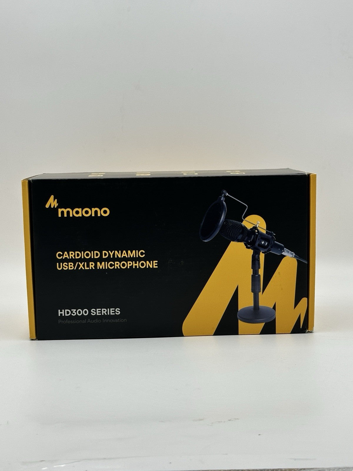**NEW** Maono AUHD300T USB / XLR Cardioid Dynamic Broadcast Microphone