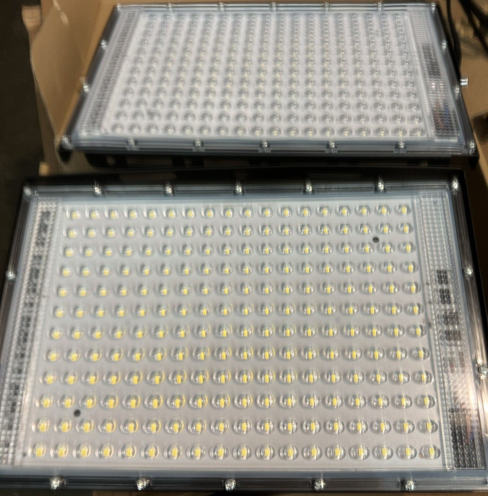 LED Flood Lights Outdoor, 2 Pack 150W 15000LM Bright Floodlight outside Work Lig