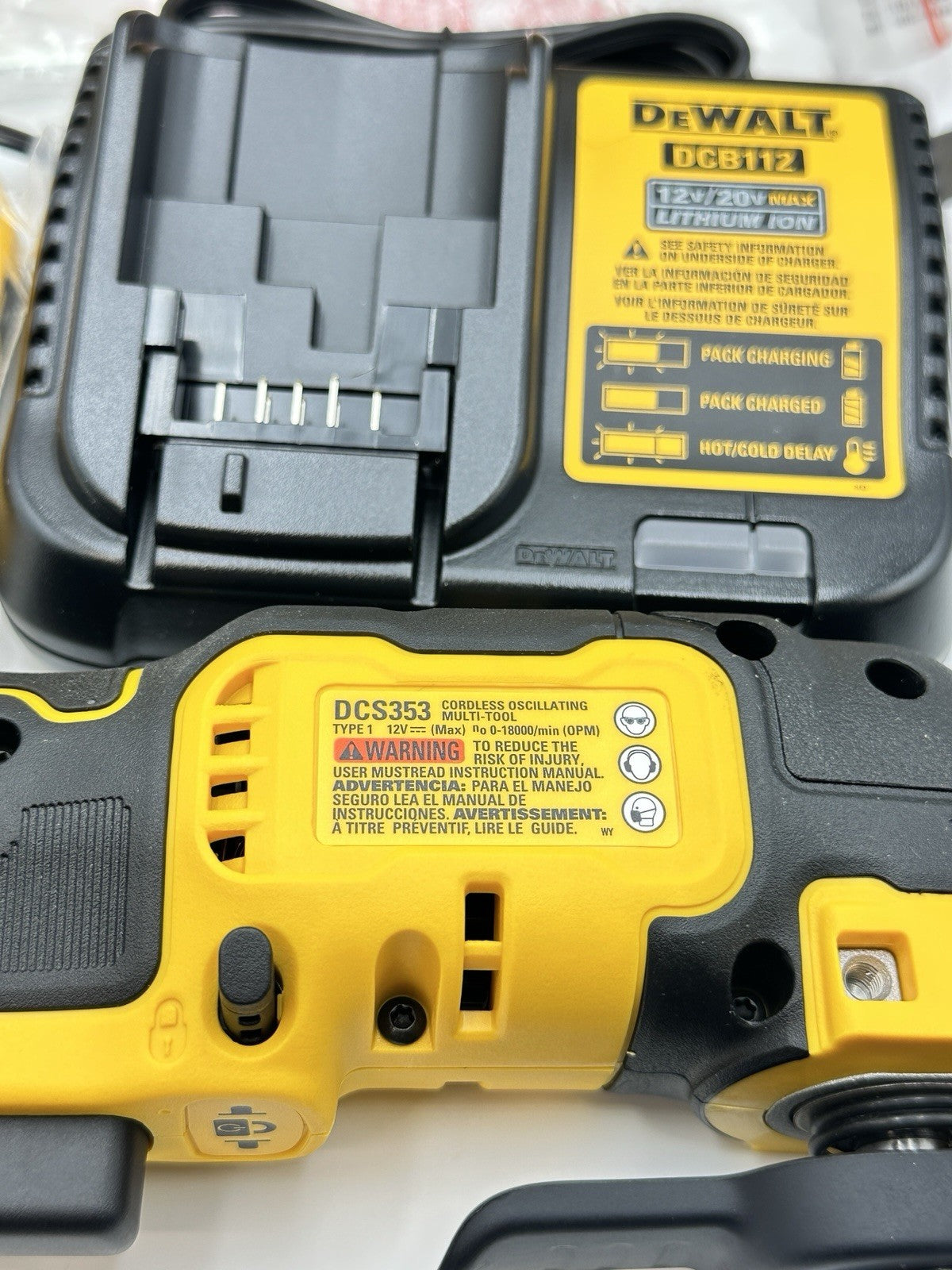 DEWALT DCS356C1R 20V MAX Oscillating Multi-Tool (1.5 Ah) New Open Box