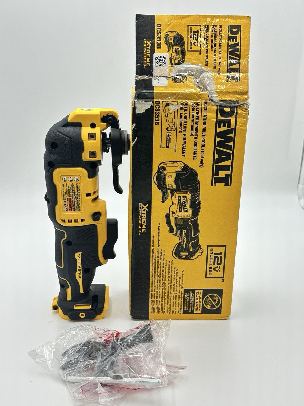 N ew Dewalt DCS353B Xtreme 12V MAX Brushless Cordless Oscillating