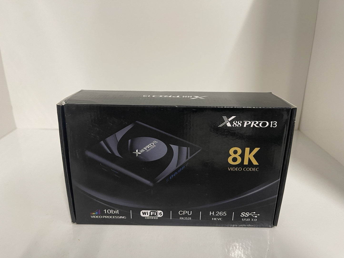 X88 Pro 13 Android TV Box 4GB RAM 64GB ROM Quad Core Speed 8K HDR