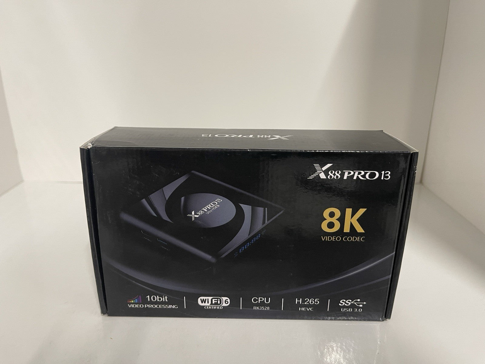 X88 Pro 13 Android TV Box 4GB RAM 64GB ROM Quad Core Speed 8K HDR